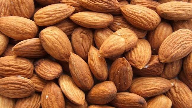 Almond Nut-কাঠ বাদাম